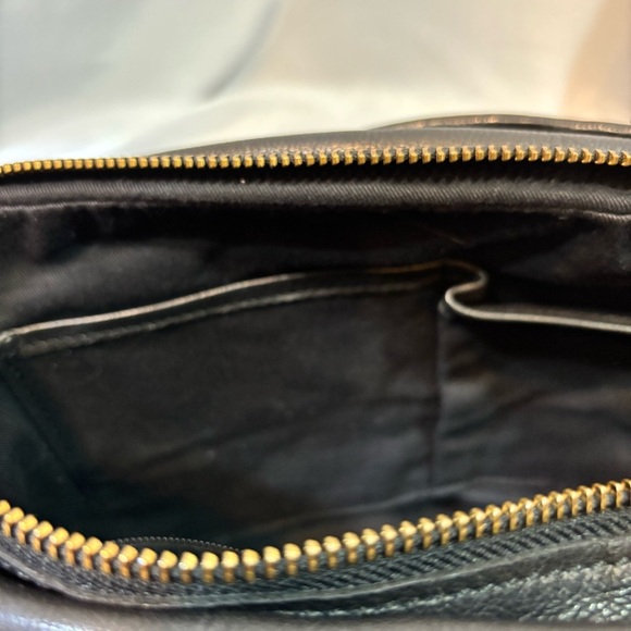 KOMPANERO Leather ANE Satchel Handbag
Shoulder Bag - Picture 10 of 16